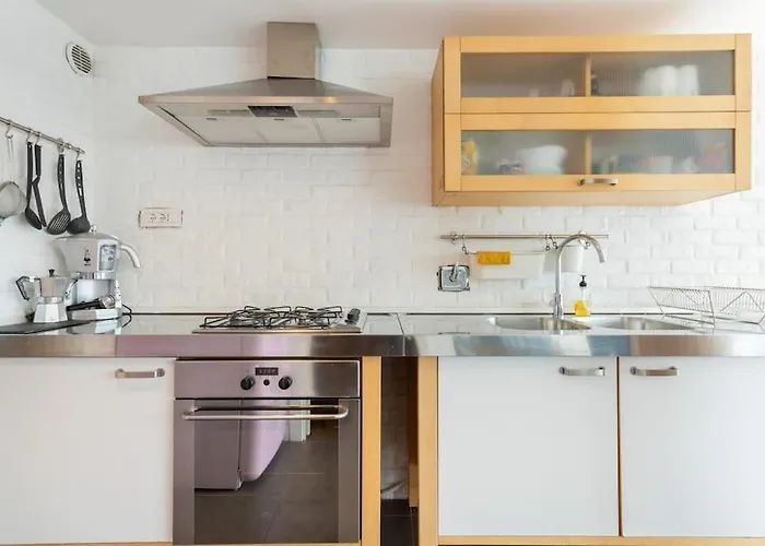 Trastevere Attic Raffaello's Рим